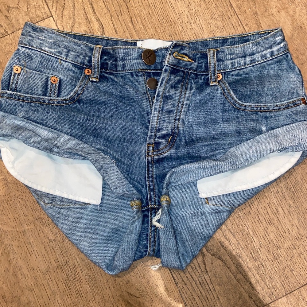 One teaspoons shorts